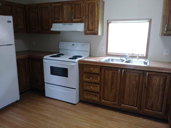 2nd image of 1177 Brookshire Dr