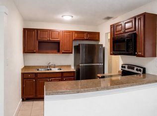 (Undisclosed Address), West Palm Beach, FL 33404