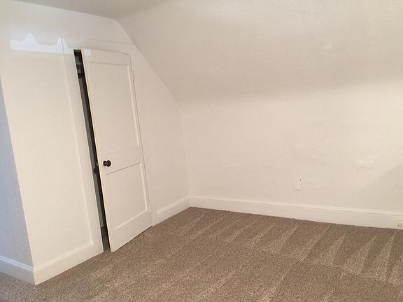 Living room/Bedroom