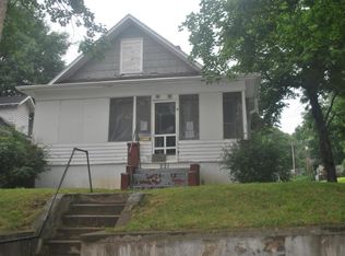 221 Fleeman St, Saint Joseph, MO 64504