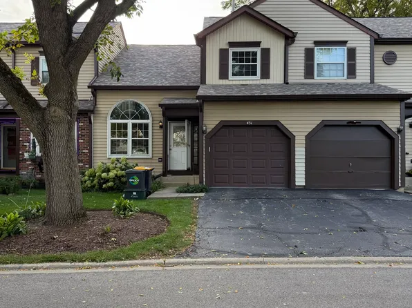 431 Ascot Ln, Streamwood, IL 60107