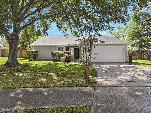 5th image of 8302 Rockridge Dr