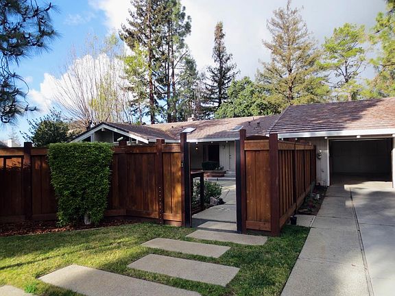 2nd image of 5437 Greenside Dr