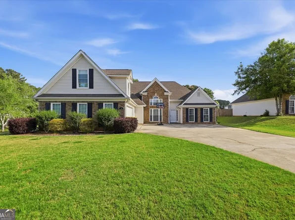 84 Pebble Creek Dr, Newnan, GA 30265