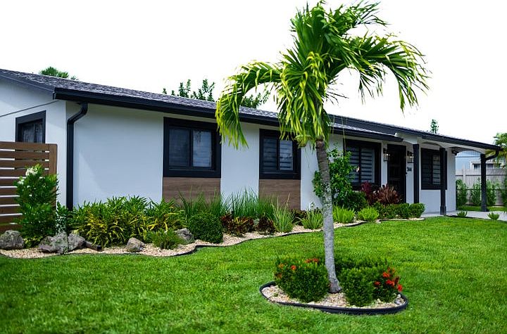1st image of 3144 Capri Rd