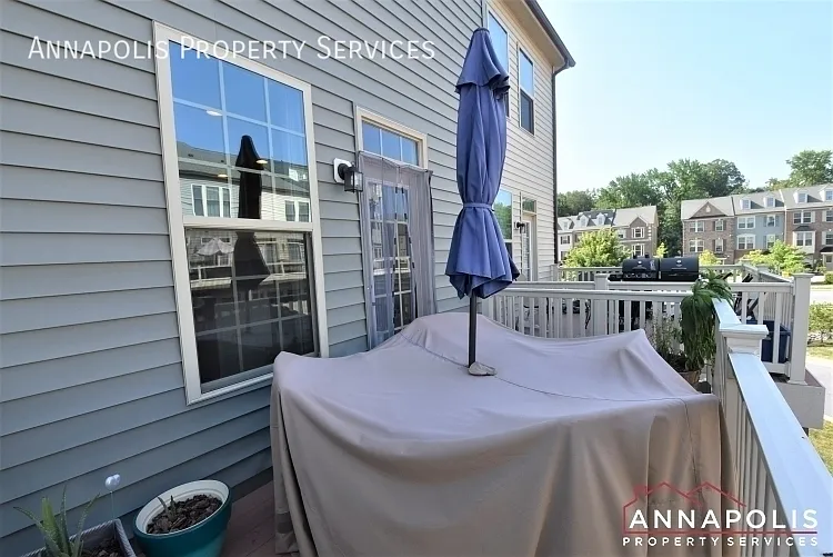 7737 Duncannon Ln — Photo 17