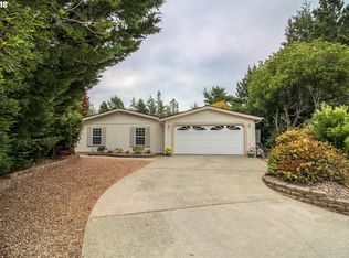 462 Sherwood Loop, Florence, OR 97439