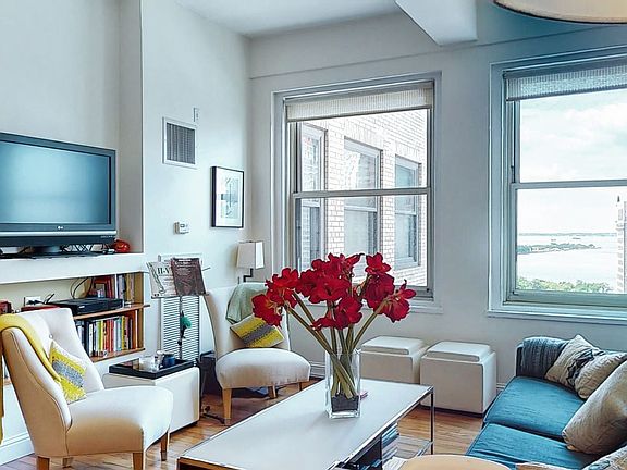 3rd image of 88 Greenwich St APT 1802