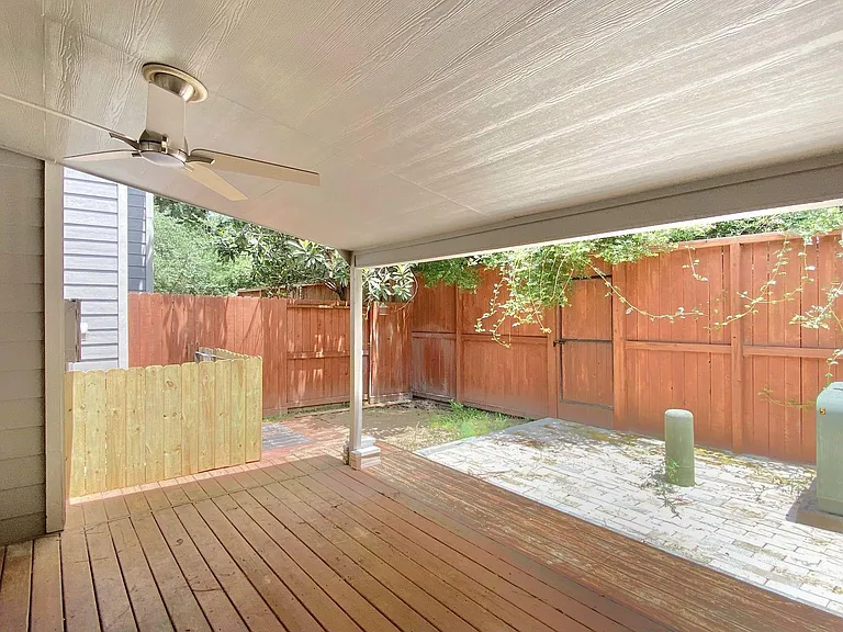 54 Alderon Woods Pl — Photo 45