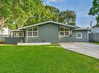 1909 16th Ave N, Texas City, TX 77590