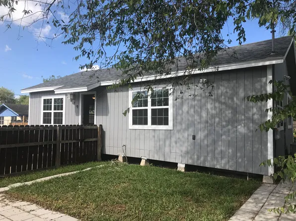 4879 Michelle Dr, Brownsville, TX 78526