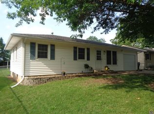 5100 SW 31st St, Topeka, KS 66614