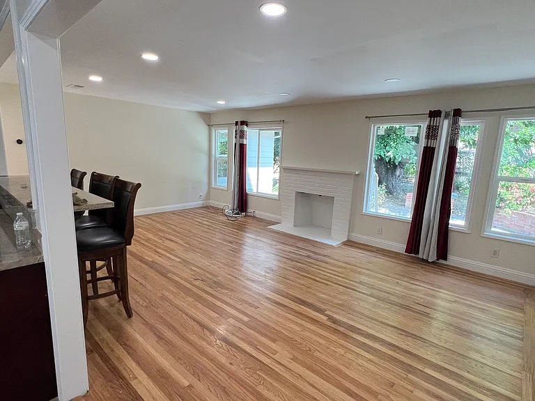 11572 Southwood Dr — Photo 8