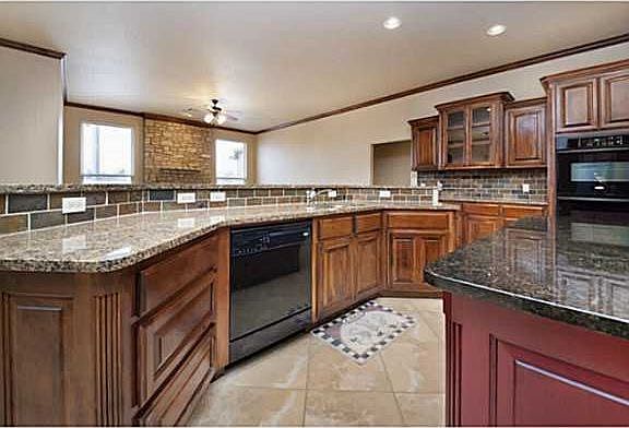 Kitchen 2