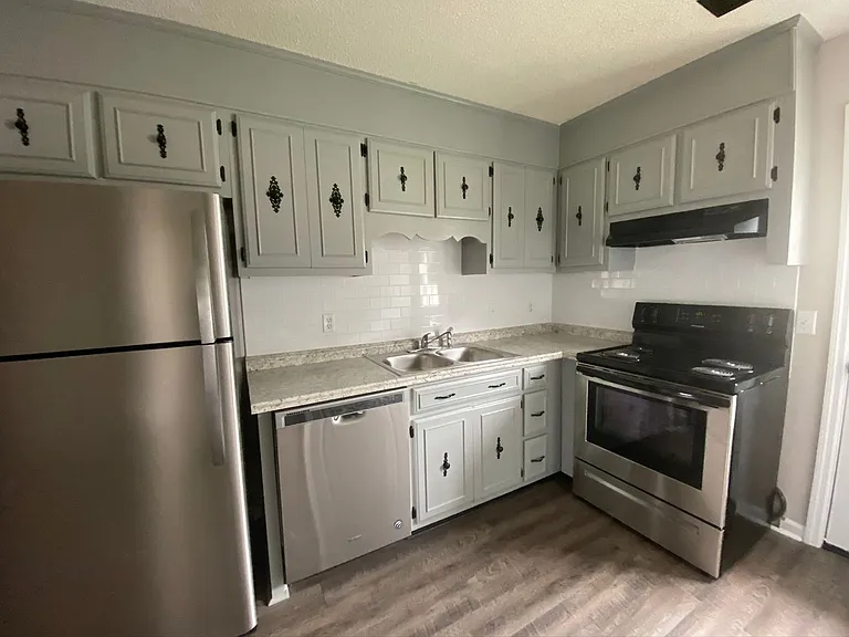 1807 Chandler Rd #20 — Photo 8