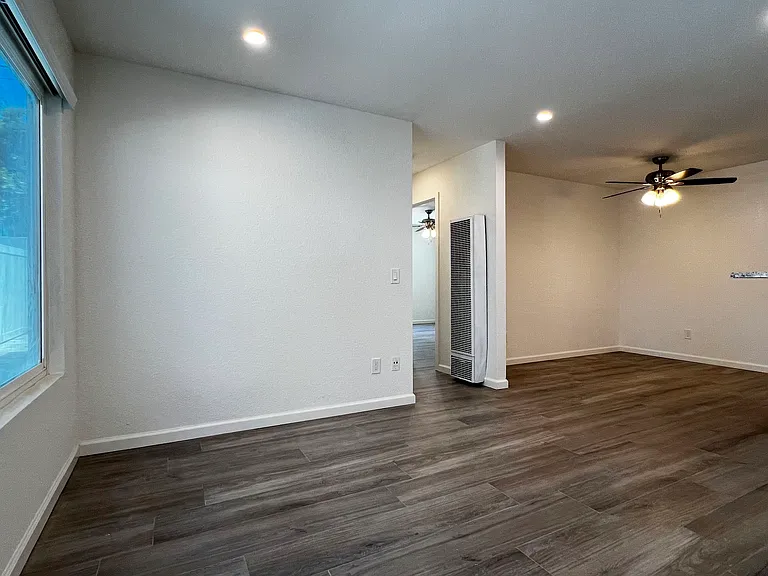 Florida Street Apartments — Photo 38