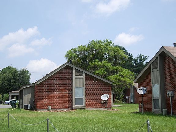 Rental units in back