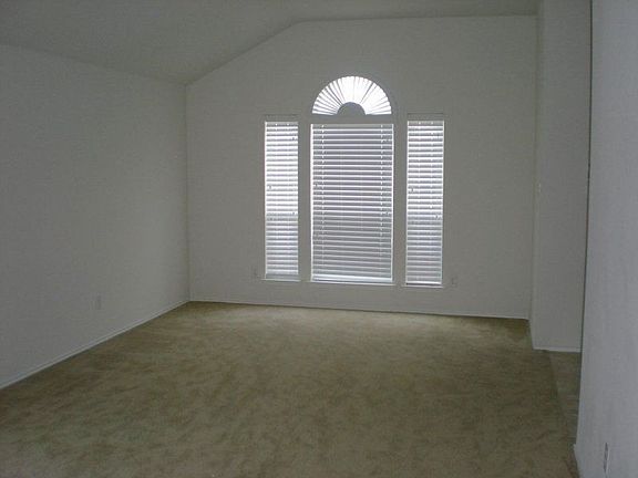 2nd image of 1508 Sams Cir
