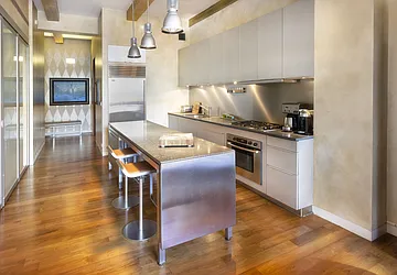 Sold by Flat Iron Real Estate