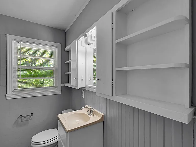 3824 James Ave — Photo 13