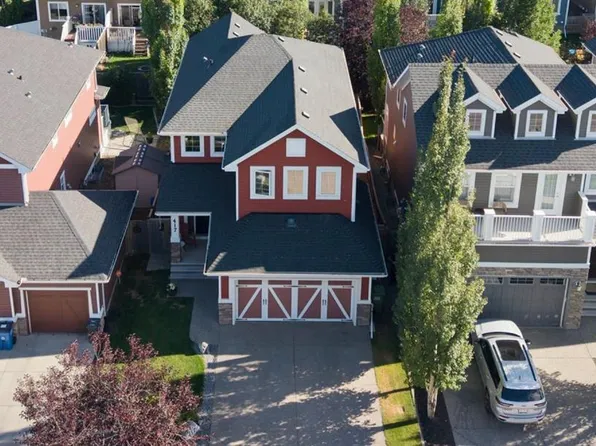 417 N River Heights Dr, Cochrane, AB T4C 0J3