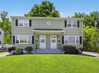 9 Graham Rd, East Hartford, CT 06118