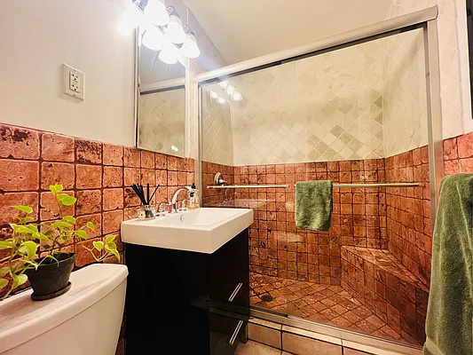 Rented by Highline Residential | media 5