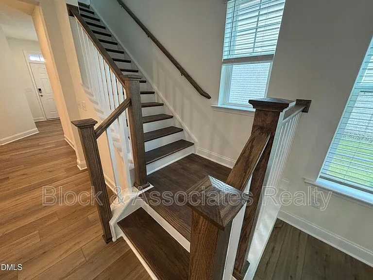 5128 Ranger Grove Way — Photo 32