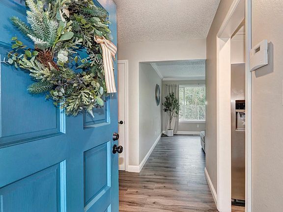 4th image of 6580 Heatherwood Way