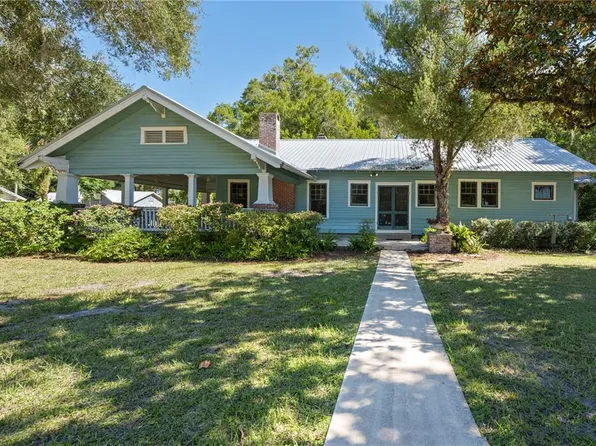 207 NE 1st Ave, Williston, FL 32696