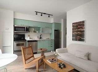 80 Western Battery Rd #901, Toronto, ON M6K 3S1