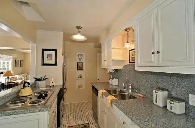 307 Rosemont St — Photo 8