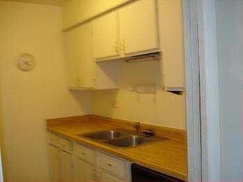 2nd image of 6370 Hathaway Ln #103