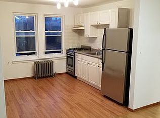 20-37 33rd St #2, Astoria, NY 11105
