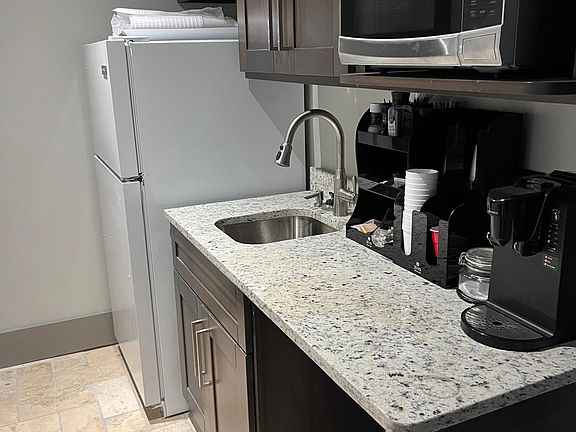 2nd image of 1101 Sparkleberry Lane Ext Suite B