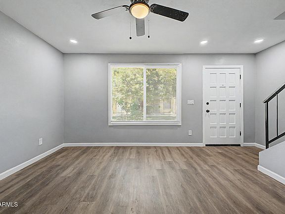 5th image of 3847 S MILL Avenue