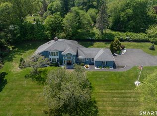 15 Griffing Pond Rd, Branford, CT 06405