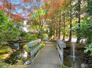 7930 SE 34th Street #513, Mercer Island, WA