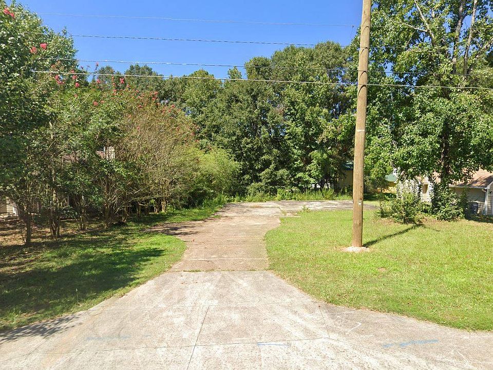 2nd image of 10941 Panhandle Rd