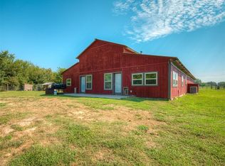 377056 E 1040th Rd, Okemah, OK 74859