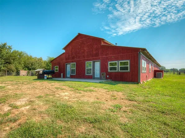377056 E 1040th Rd, Okemah, OK 74859