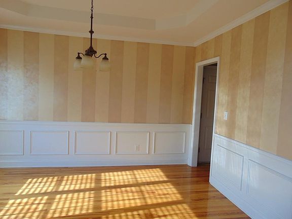 5th image of 1793 Macy Ln