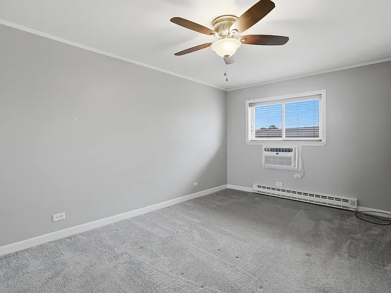2413 Randall Ln #3B — Photo 15