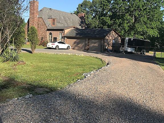 from road to rv park garage 