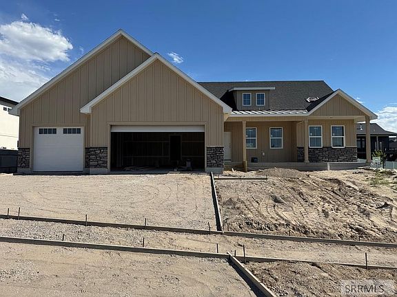 2nd image of 6540 E Crown Cres