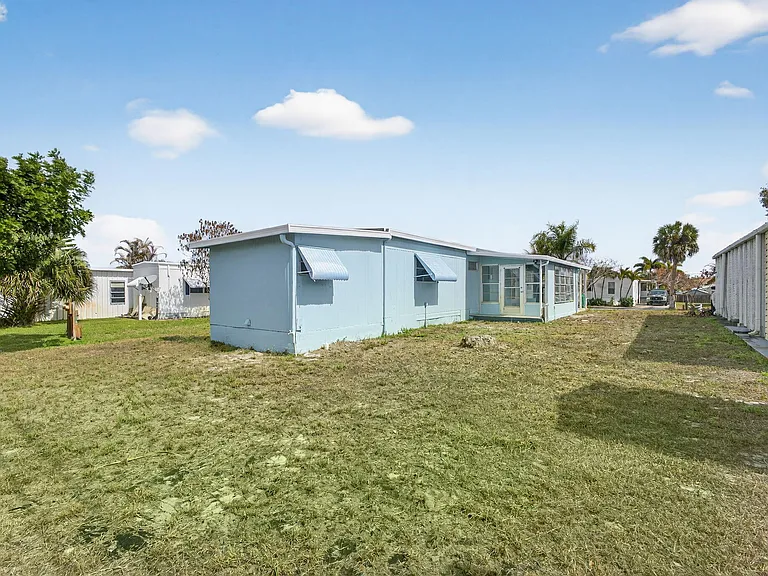 8420 SE Eagle Ave — Photo 26