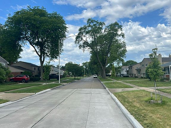 5th image of 2535 Camel Dr