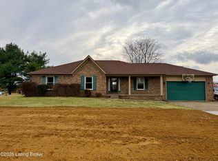 6269 New Shepherdsville Rd, Coxs Creek, KY 40013