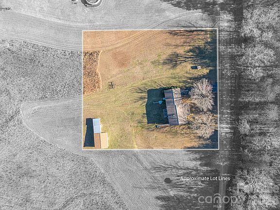 4th image of 897 Calloway Rd