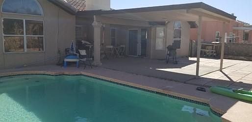 4th image of 1933 Desert Sun Dr